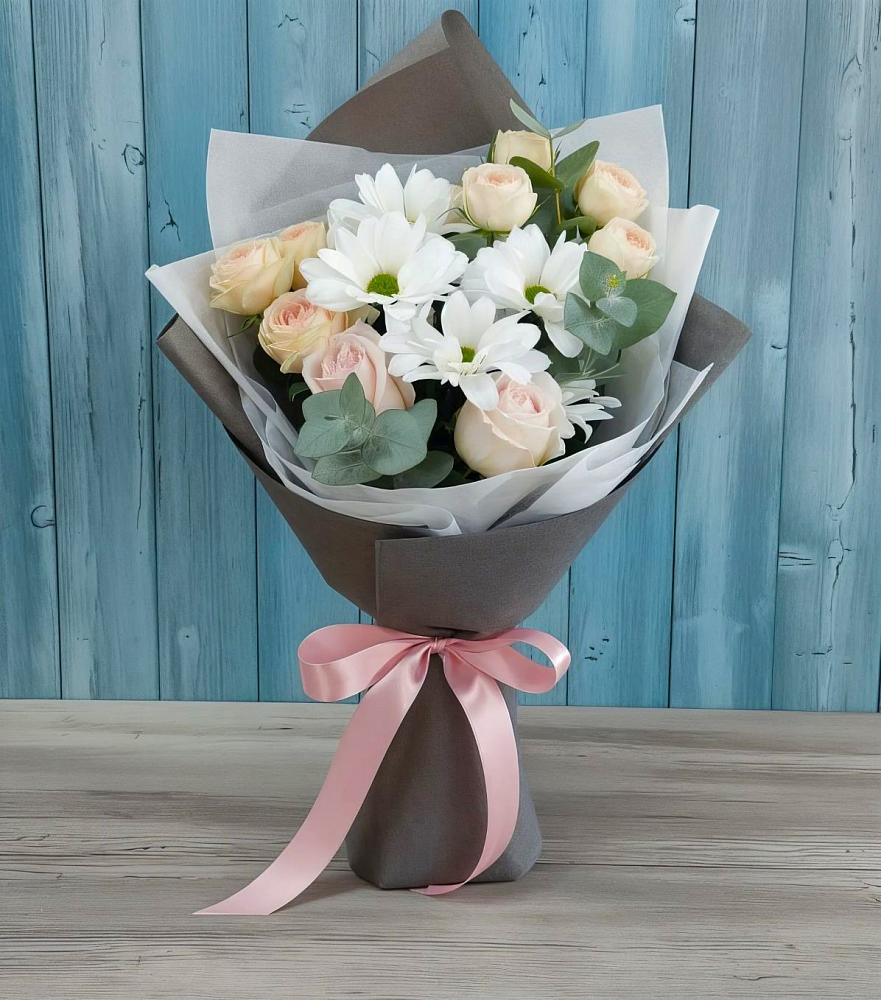 Букет цветов из: Хризантемы и Розы в Войновой-Горе