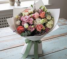 Букет цветов из:  Розы, Лизиантусы и Гвоздики #REPLACE_PRED# Войновой-Горе