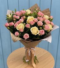 Букет цветов из:  Розы в Войновой-Горе