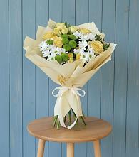 Букет цветов из:  Хризантемы и Розы в Войновой-Горе