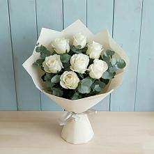 Букет Белые розы в Эвкалипте в Войновой-Горе