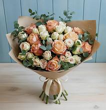Букет цветов из:  Альстромерии и Розы в Войновой-Горе